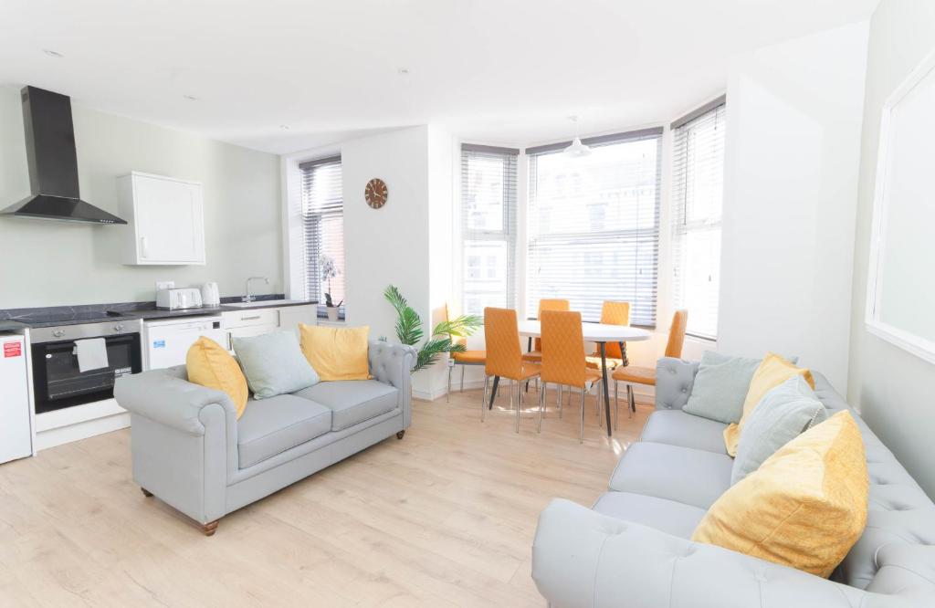 No 10 Apartments, Blackpool