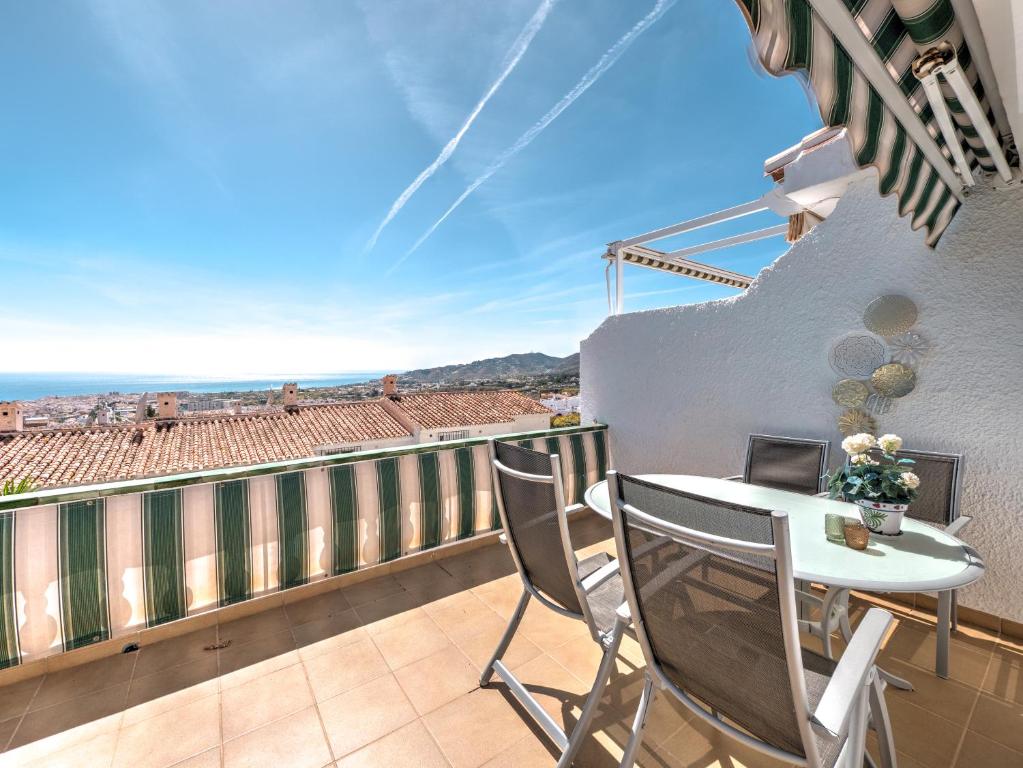 Beautiful Townhouse with two terraces in Nerja - 3