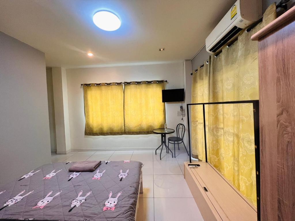 Aekkalukthai Hostel Rayong photo