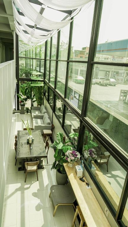 Facilities, RoomQuest Bangkok Don Mueang Airport in Bangkok