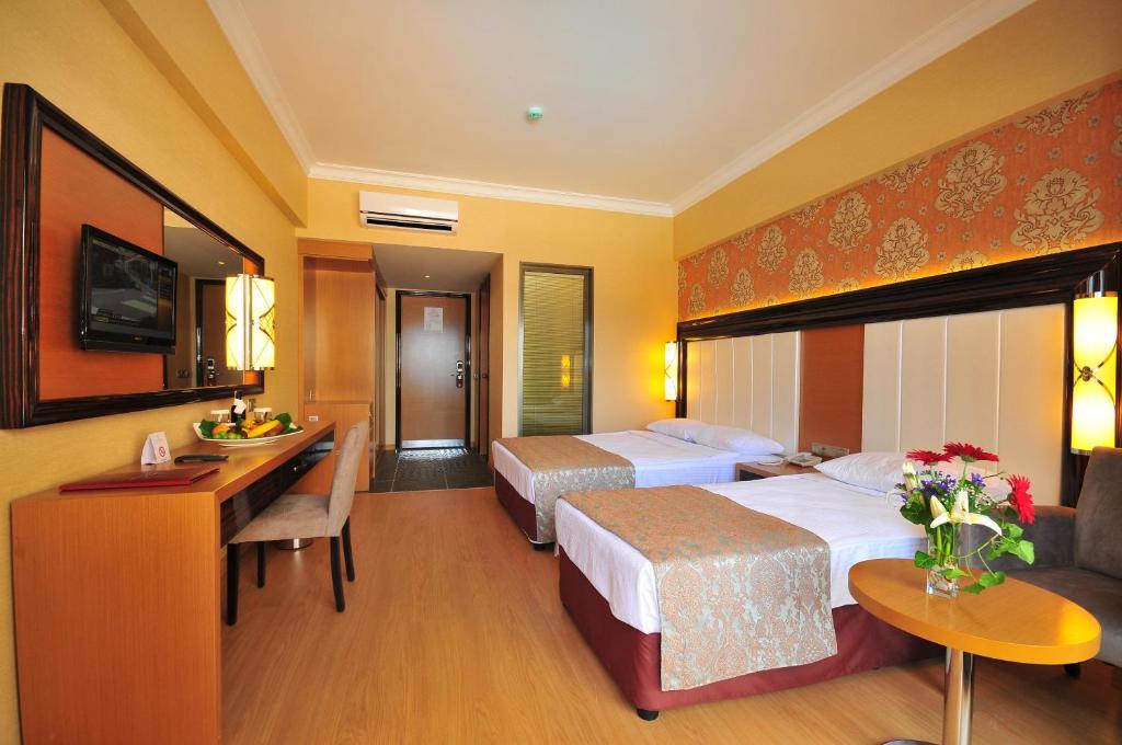 Golden Rock Beach — Hotel rooms in Marmaris, Mugla