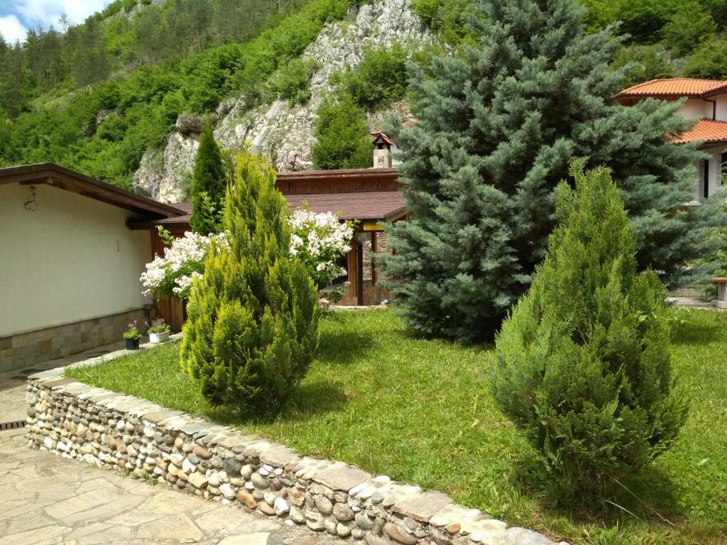Eco Complex Smilyan photo