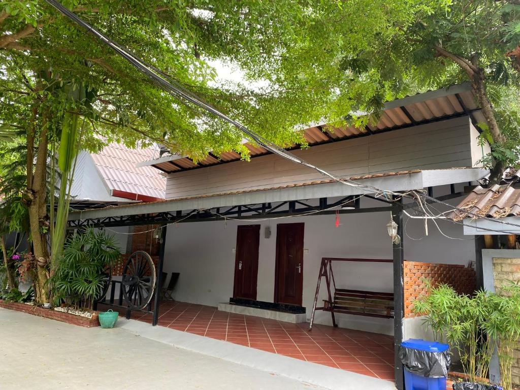 Sareth Resort photo