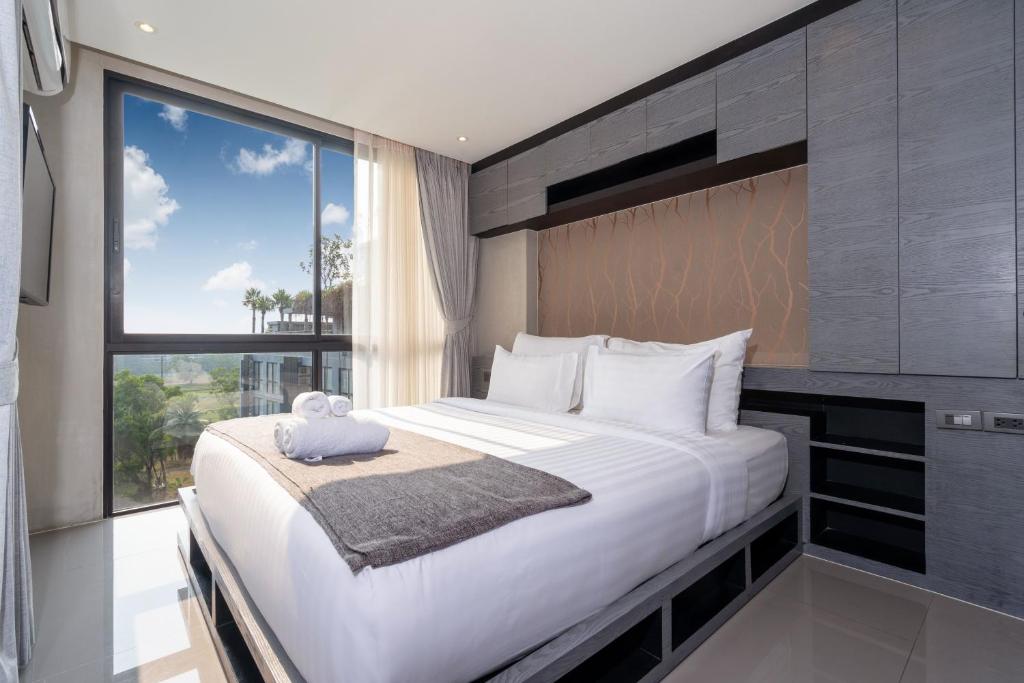 Tropics Kamala 2BR Pool View Apartment CTG B705-6, Kamala Beach