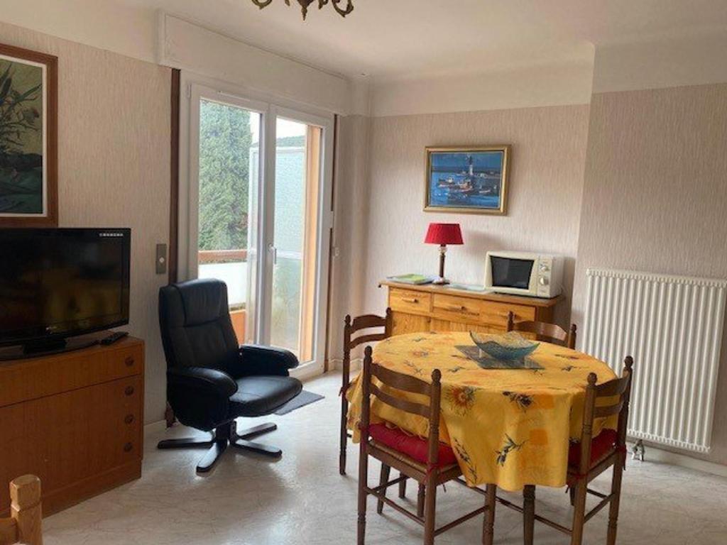 Charmant Studio avec Terrasse, Parking et Wifi - Proche Cure et Centre Ville - 3