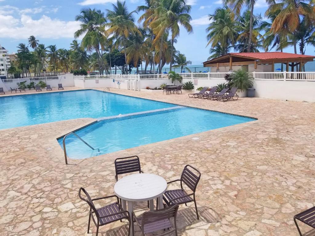 Marbella del Caribe Isla Verde Beachfront photo