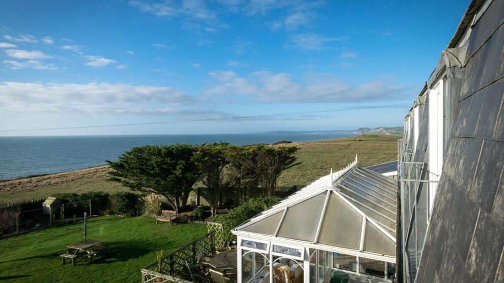 Chesil Beach Lodge, Burton Bradstock photo 5