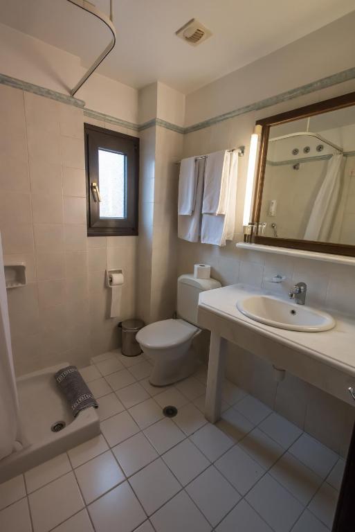 Anesis Hotel photo