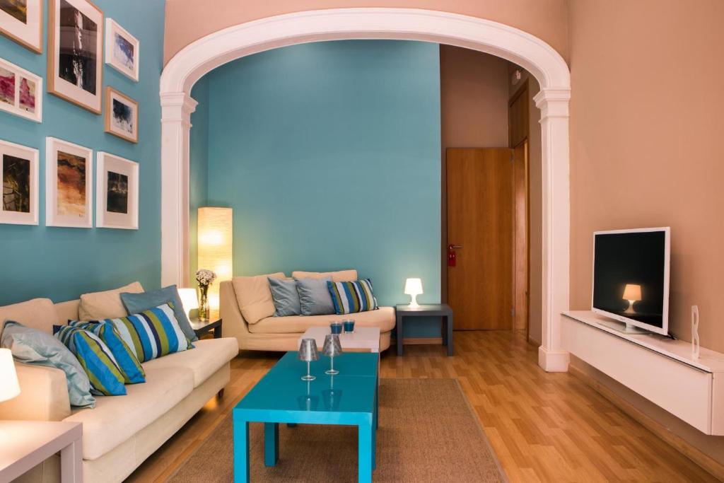 ボーン バルセロナ ホステル (Born Barcelona Hostel) 共用ラウンジ/TVエリア