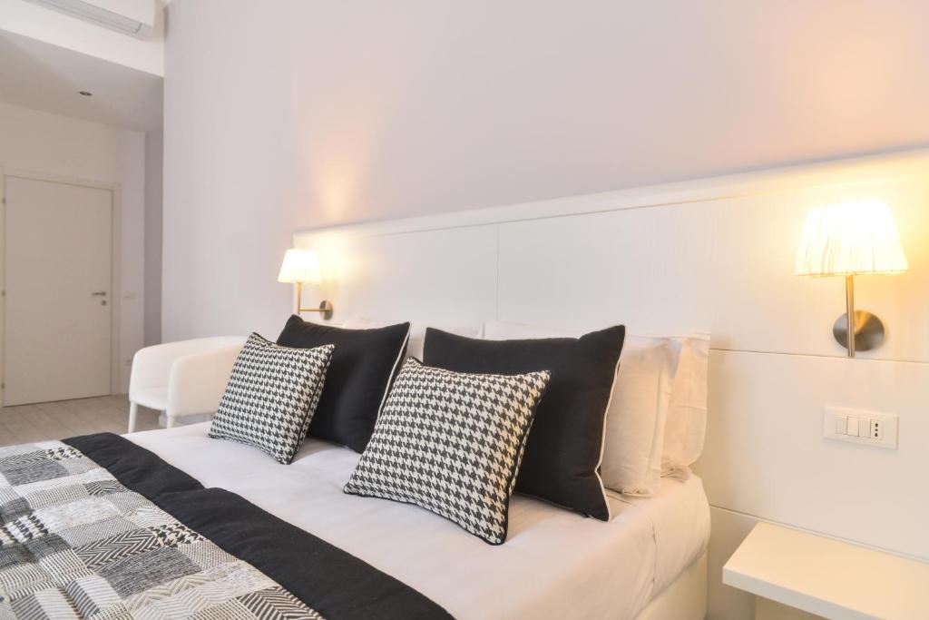 Lata Luxury Rooms - 2