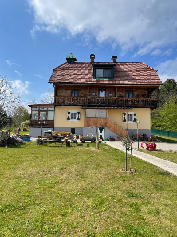 Uriges Bauernhaus mit Blick auf Graz - 1