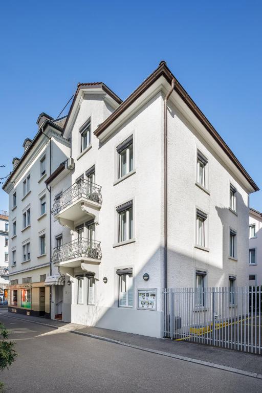 Exterior view, Aparthotel Familie Hugenschmidt in Zürich