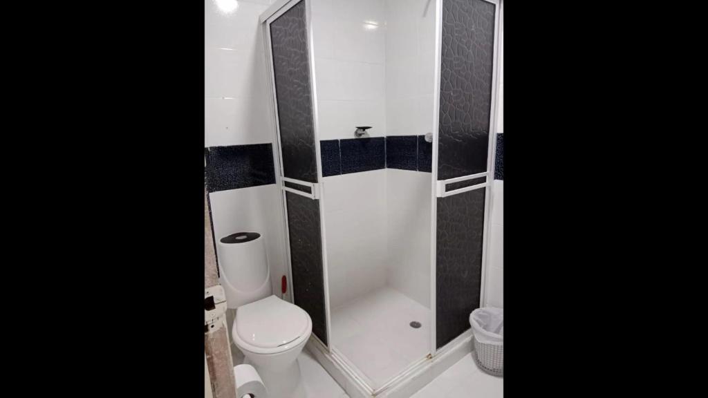 Bm-8 room near the sea with air conditioning and WIFI - 4