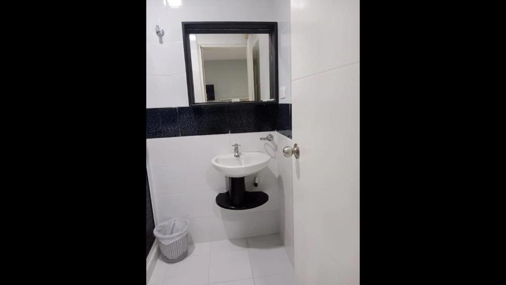 Bm-4 room near the sea with air conditioning and WIFI - 4