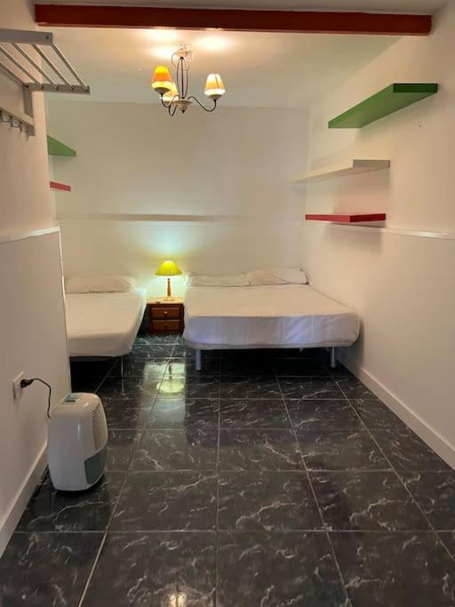 CLAUDIA Puertito de Adeje - 2 bedrooms, 70mq, on the beach - 2