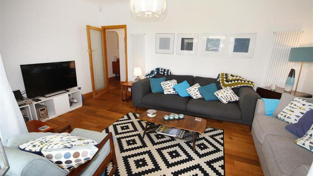 Windy Ridge, Port-Eynon