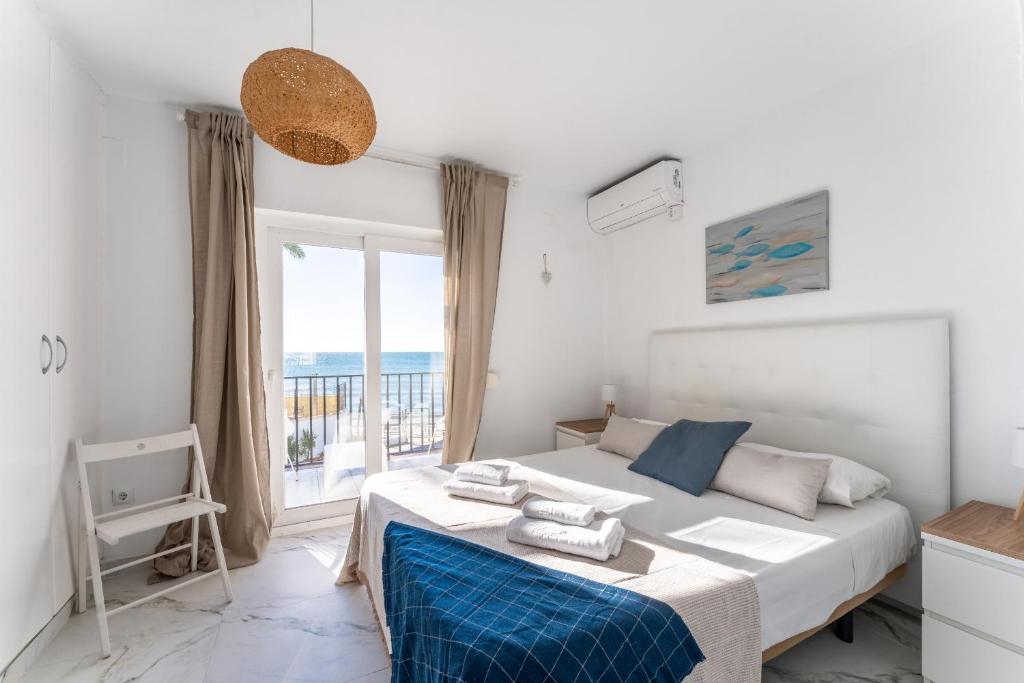 Beach house with direct access to Calahonda Beach and open sea views CS183 - 5