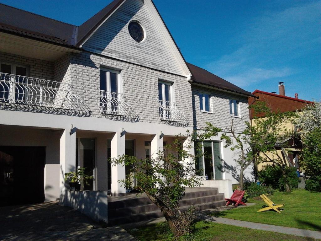 Entrance, Oti Guesthouse in Tallinn