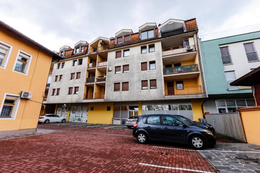 Apartmani i sobe Castra - 2