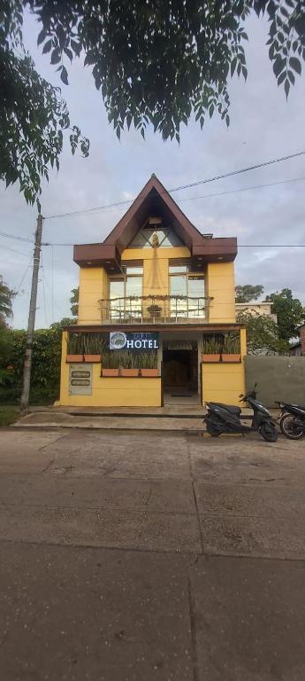 Tapir Hotel - 4