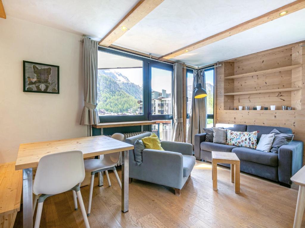 Élégant 3 pièces rénové avec balcon, cœur de Val-d'Isère, proche commodités - FR-1-694-1 - 1
