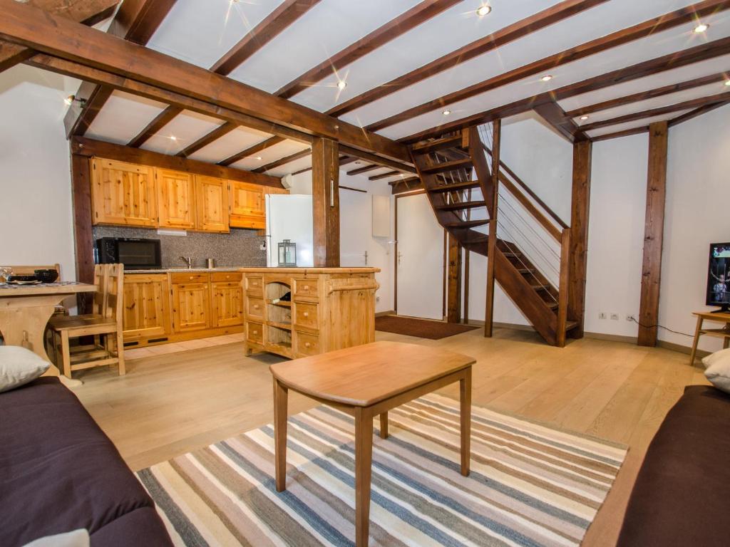 Duplex centre Chamonix avec parking et WiFi - FR-1-343-240, Chamonix-Mont-Blanc