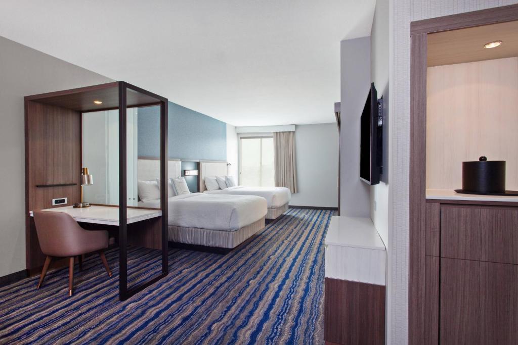 SpringHill Suites by Marriott Huntington Beach Orange County, Huntington Beach