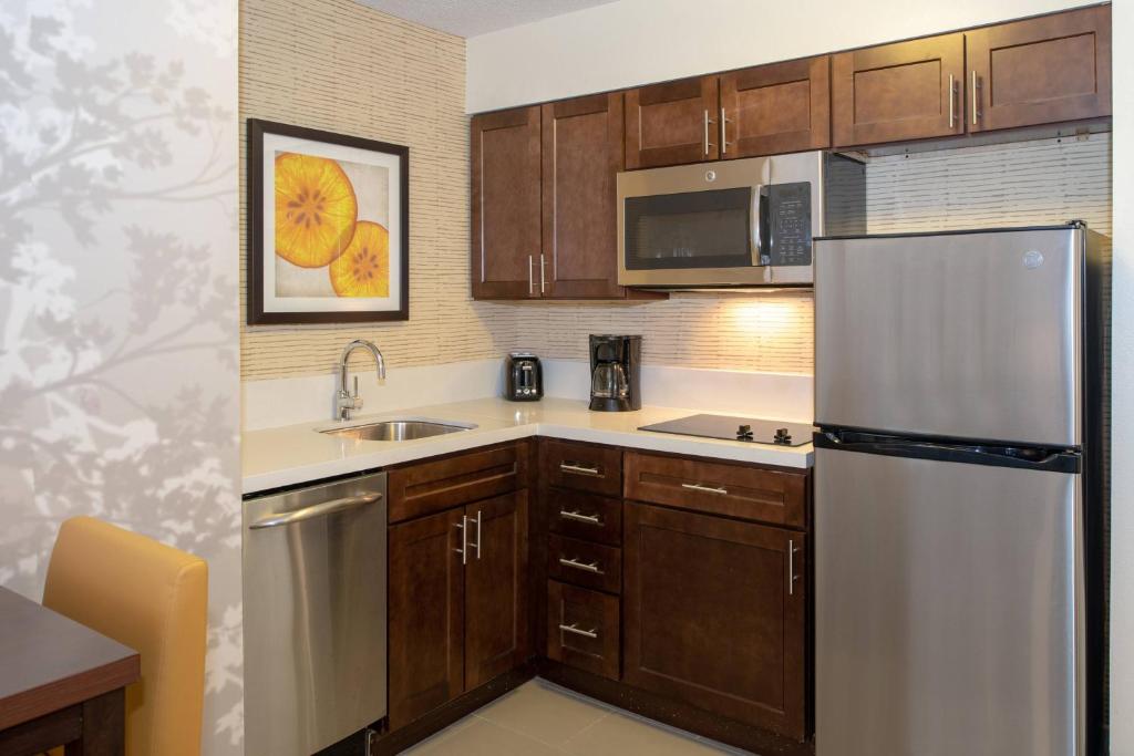 Residence Inn Jacksonville Butler Boulevard photo