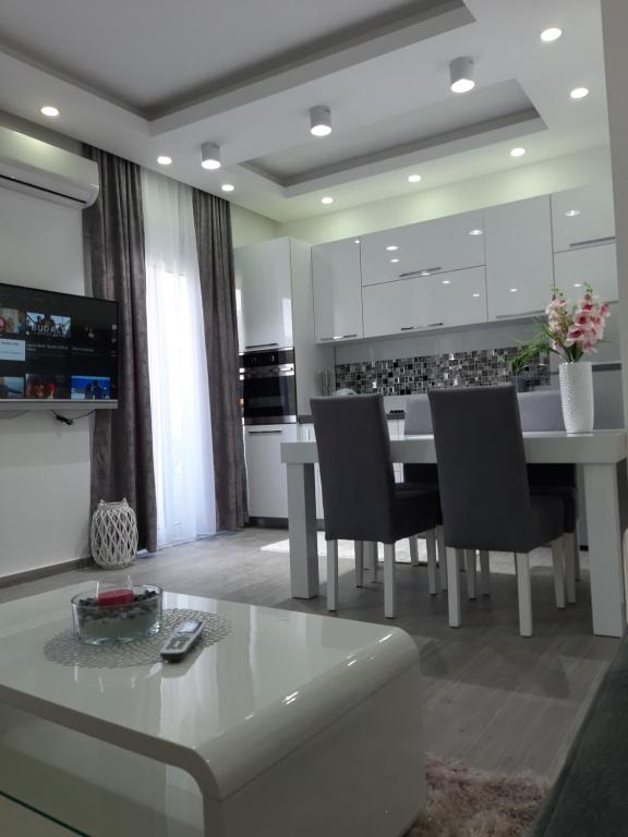 Apartments Pepdjonovic — Hotel in Ulcinj