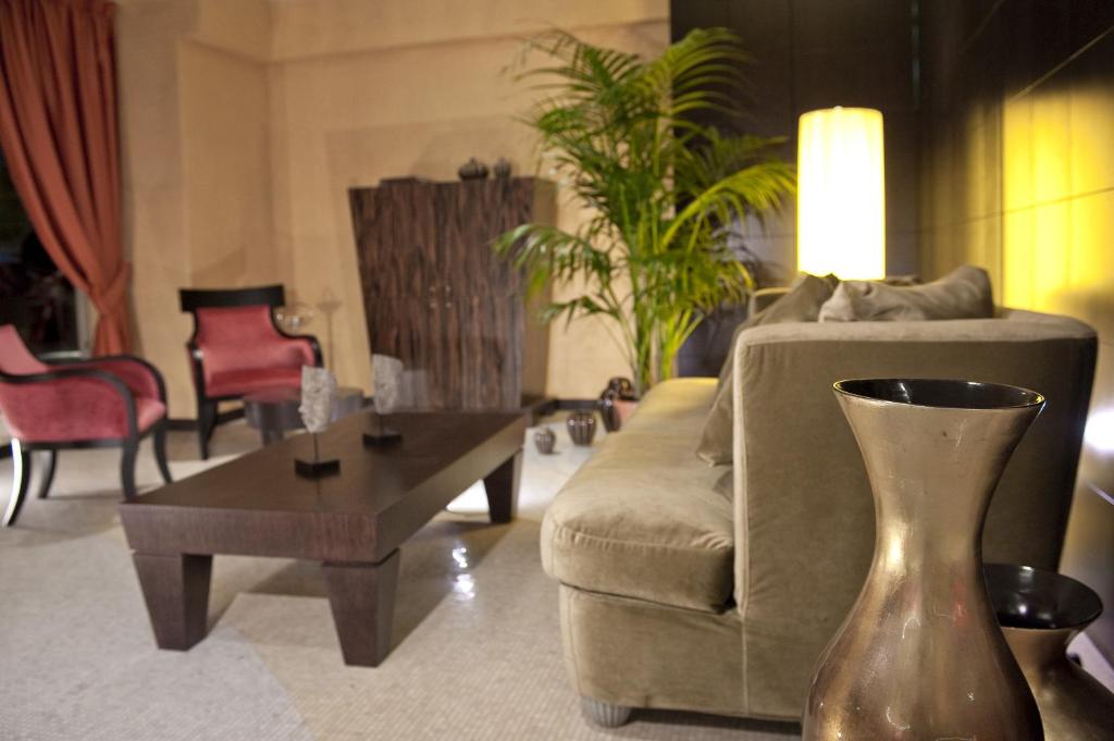 บริการและสิ่งอำนวยความสะดวก