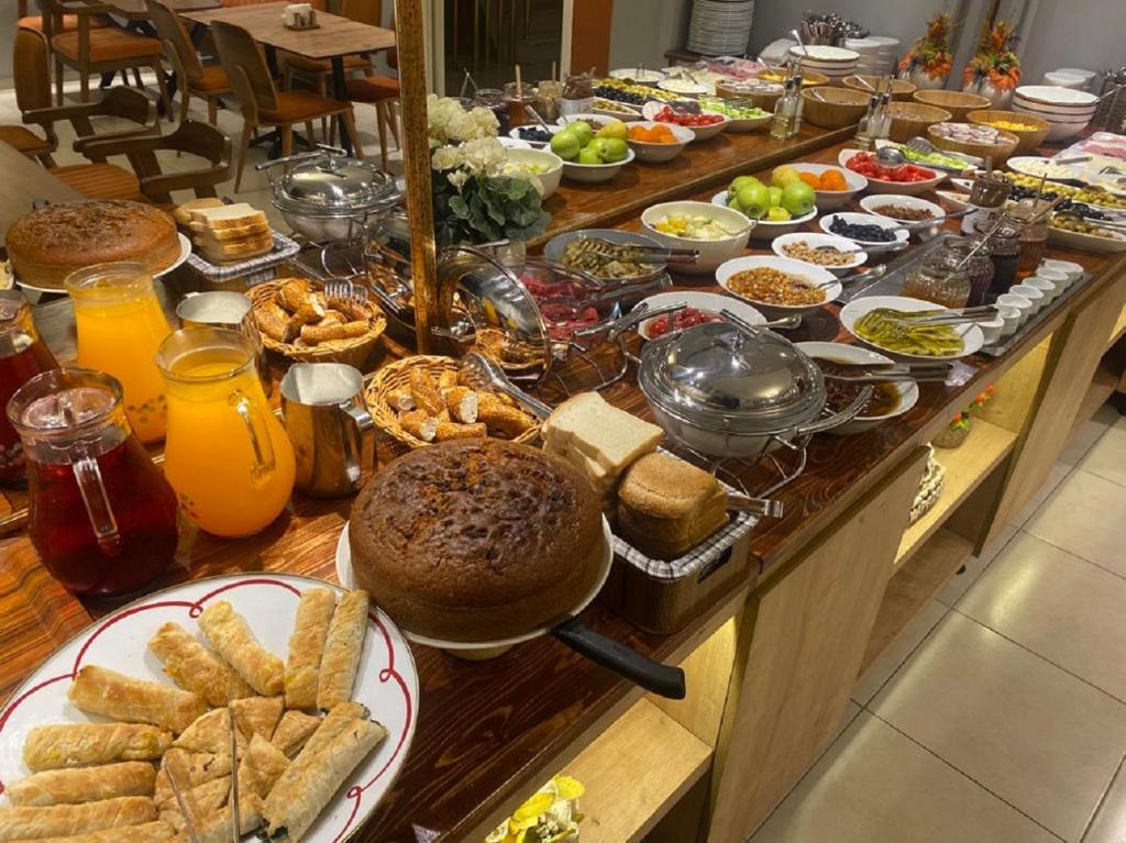 Hotel Mavirem photo