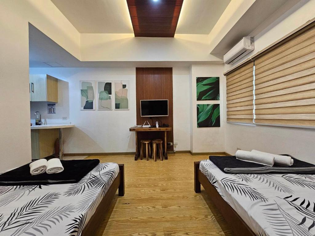 CedarPeak419, Baguio