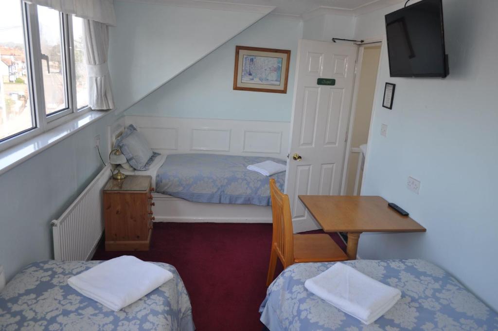 Avoncot Guest House photo