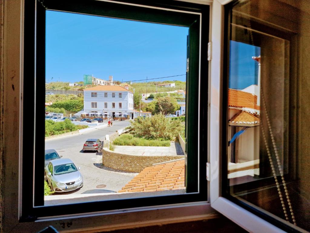 Casa das Azenhas by Lisbon Village Apartments photo