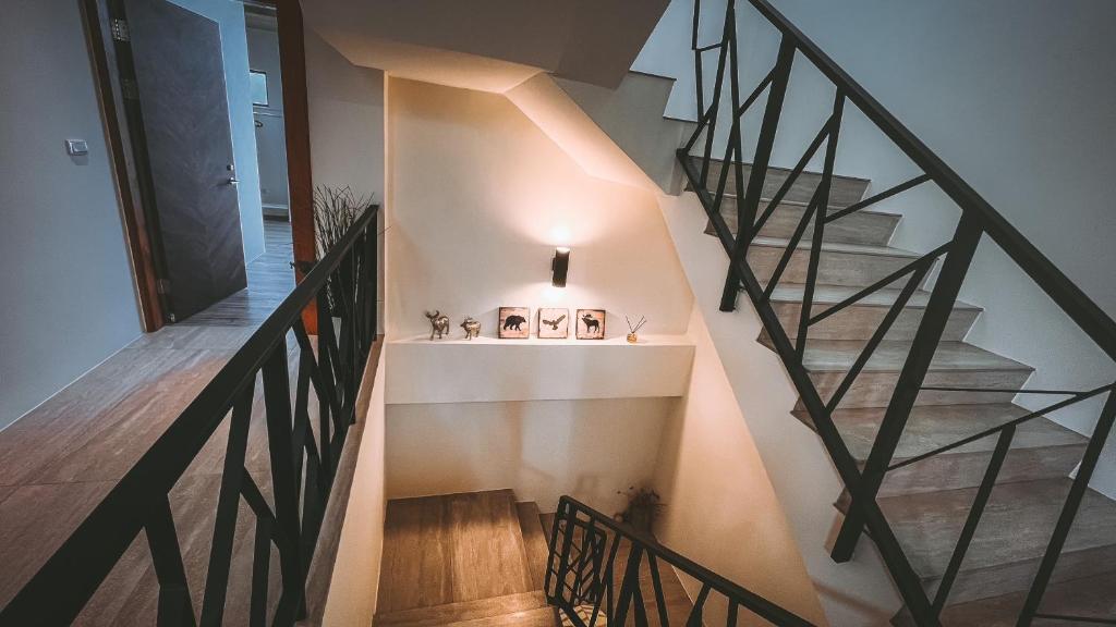 Green Light Villa photo