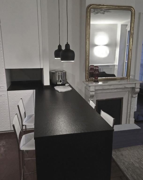 Air conditioning Paris central stylish apartment - 4