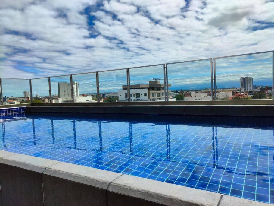 Corazon Equipetrol Lujoso estudio c/unico restobar - 2