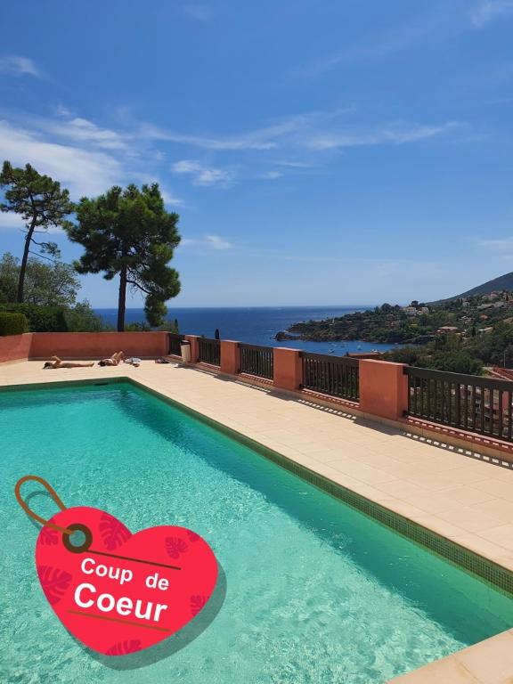 Plage à pieds, Théoule-sur-Mer