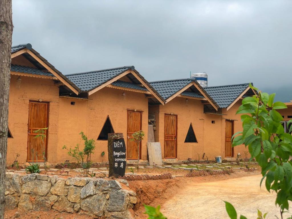 Diềm Bungalow - 1