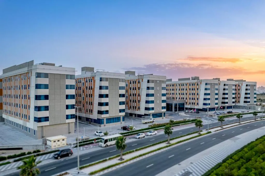 VOGO Grand Hotel Formerly Best Western Plus Hotel Dubai Academic City, hotel v Dubaji