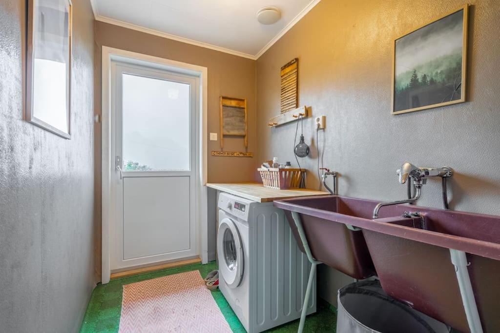 Sundet Lofoten Holiday House photo