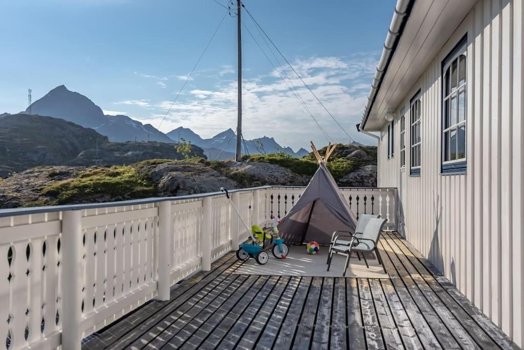 Sundet Lofoten Holiday House photo