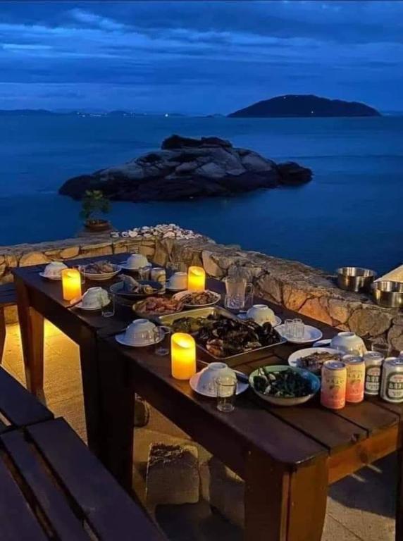 芹壁望海樓民宿 (Quinbi Ocean View B&B)