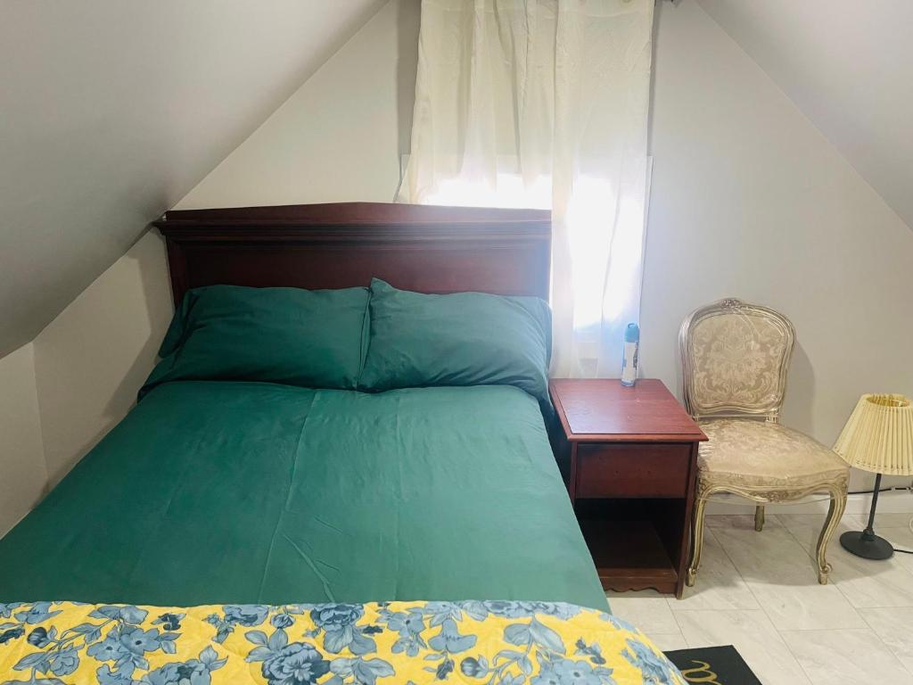 Attic private room 4 Homestays in Jamaica (New York, United States)