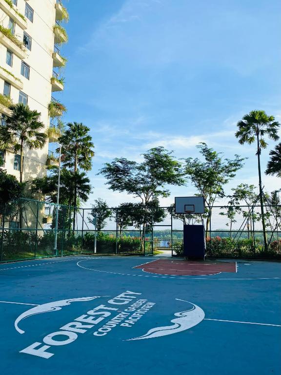 Squash court