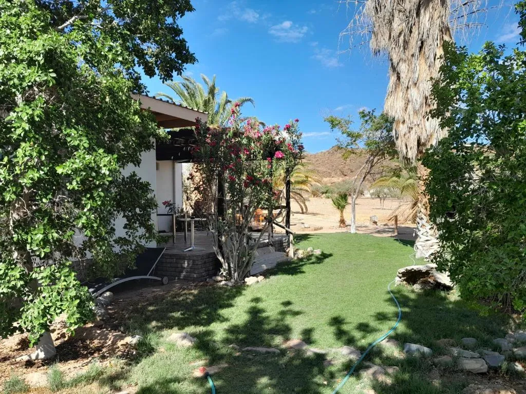 Okambishi's Rest, hotel in Usakos