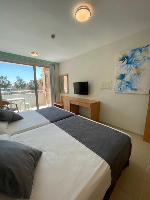Hotel Neptuno by ON Hotels Group — Hotel rooms in Roquetas de Mar, Andalusia