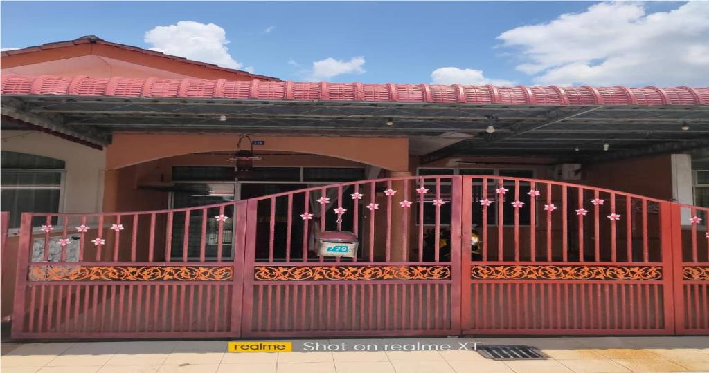 HOMESTAY TENGKU MAHERAN photo