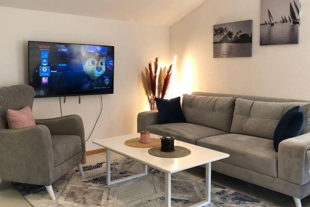 Brand New Apt~ Sarajevo Hills - 2