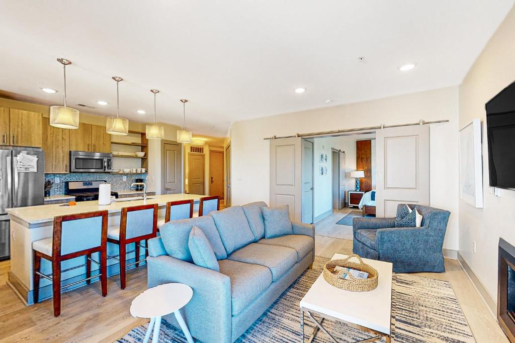 The Pointe 131, Inlet Beach